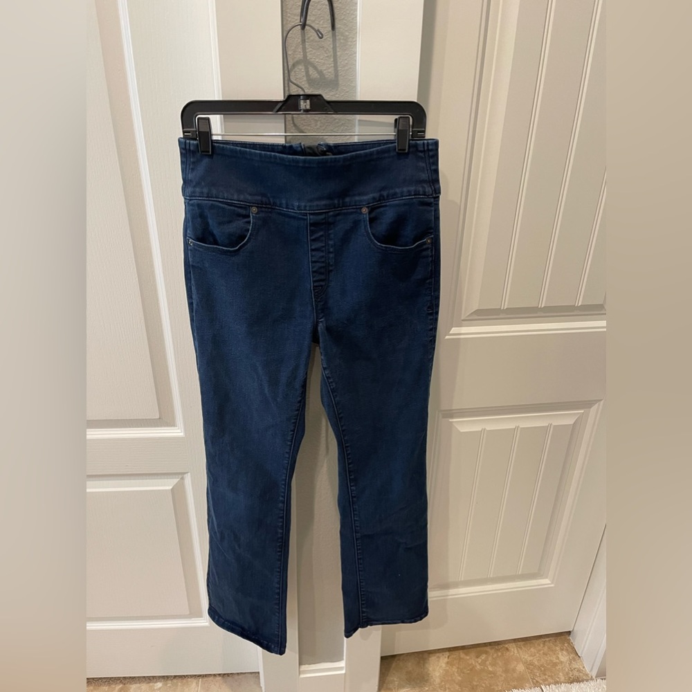 Spanx slim bootcut size 29